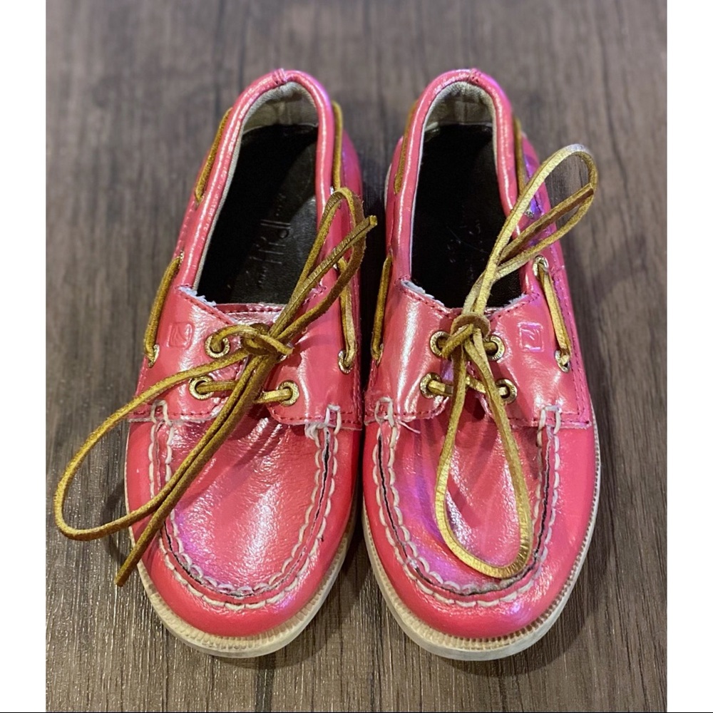 Toddler Girl’s Sperry Pink Boat Shoe